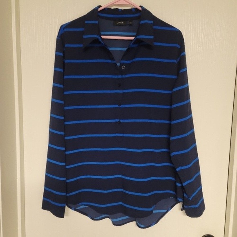 womens blue striped shirt with buttons